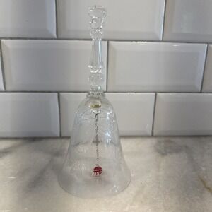 Vintage 1980 FOSTORIA Crystal Bell Etched Floral Design with Pair of Doves Heart